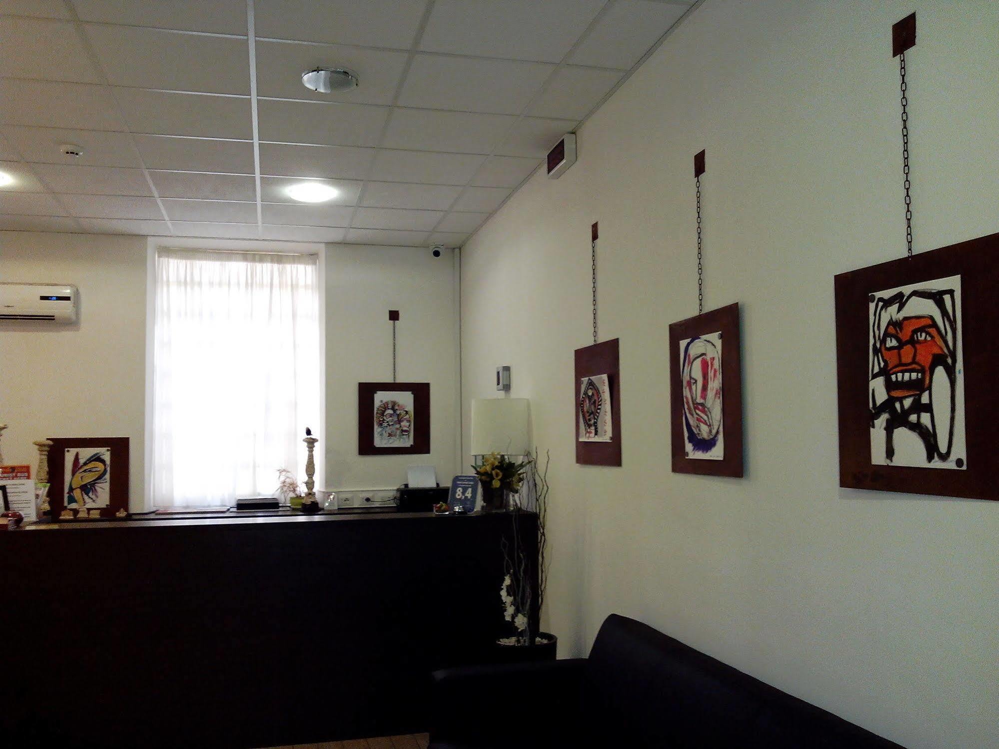 Central Lodge Hotel 3*