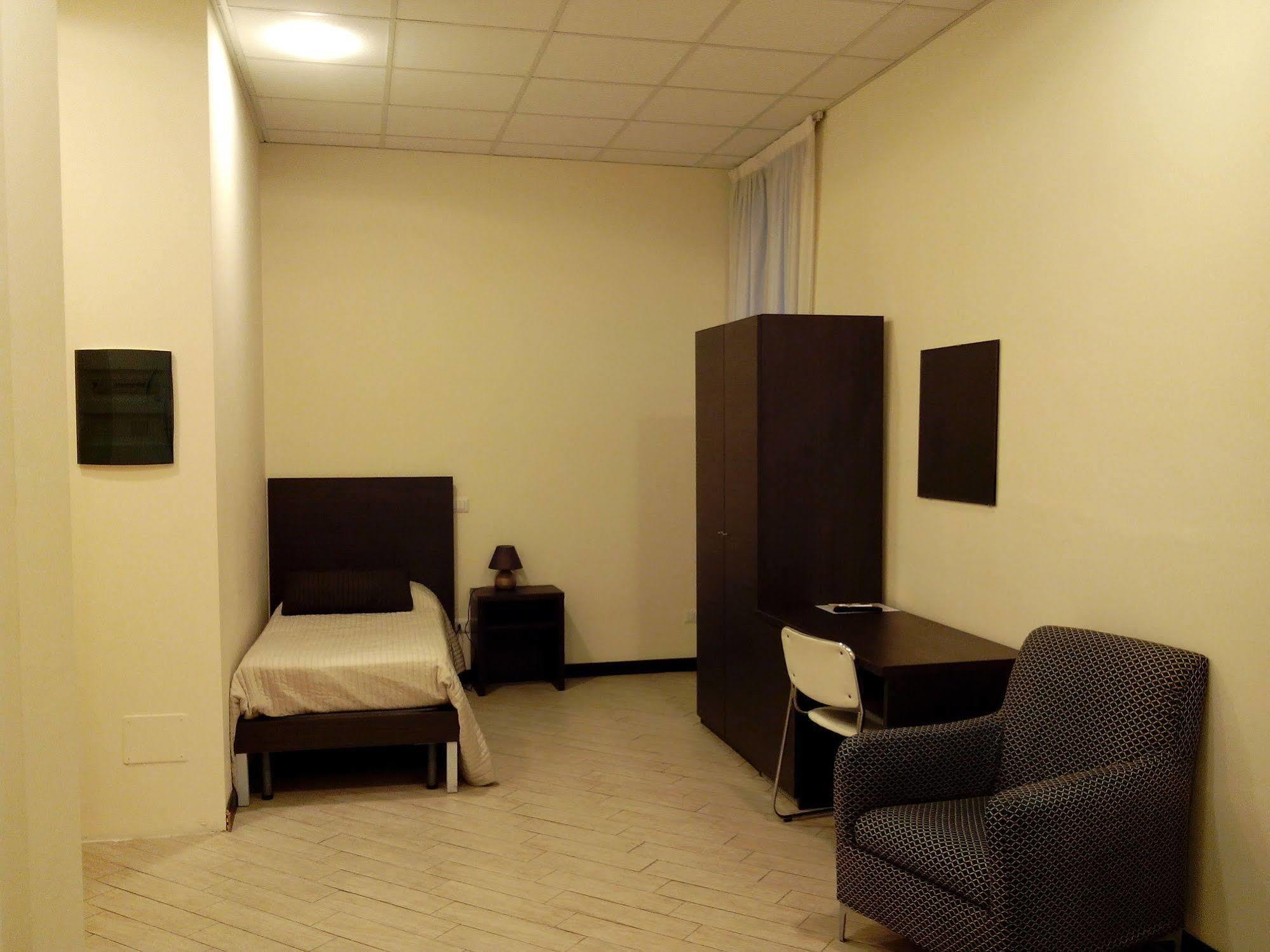 Hotel Central Lodge Hotel Roma